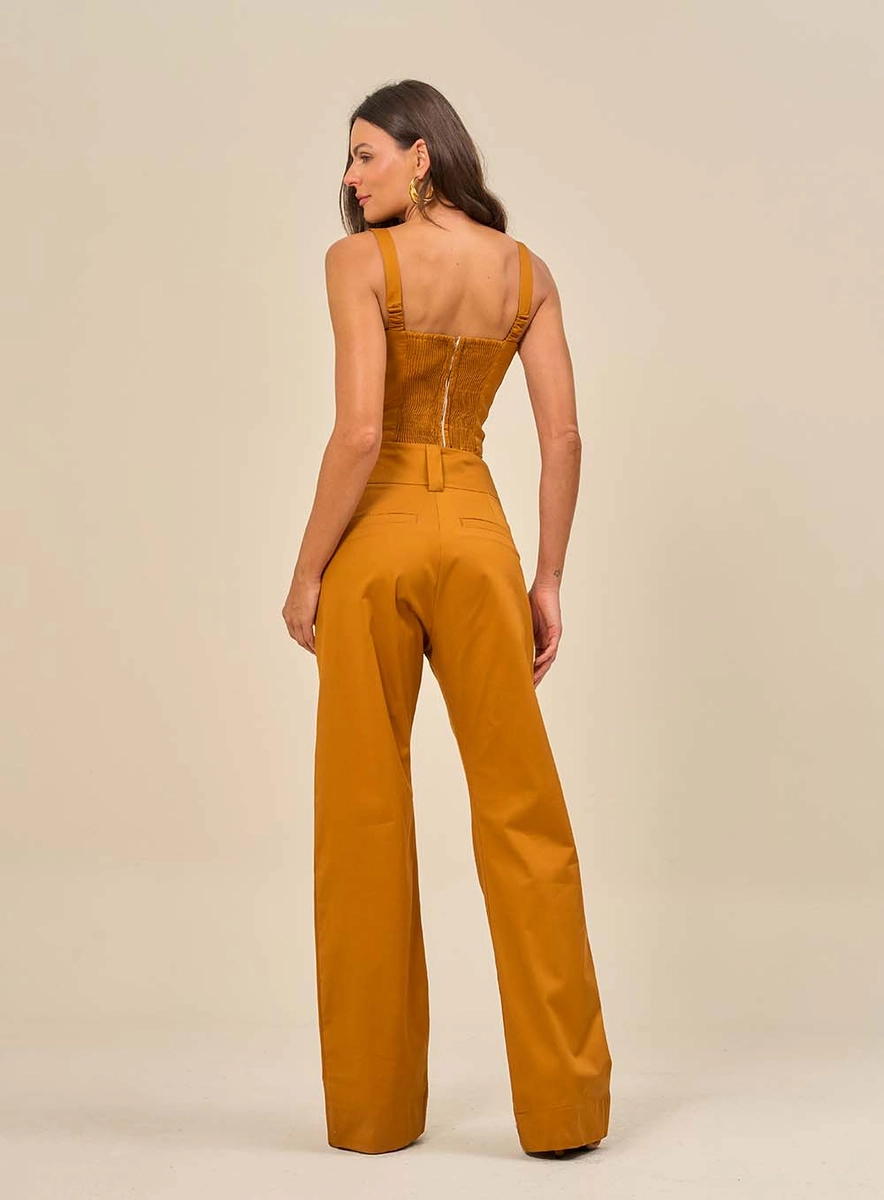 Calça Feminina Com Dois Botões Marrom Souisy