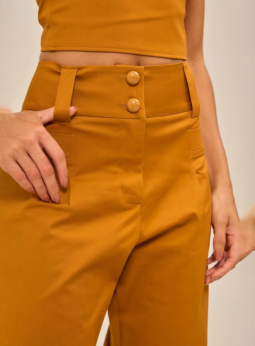 Calça Feminina Com Dois Botões Marrom Souisy