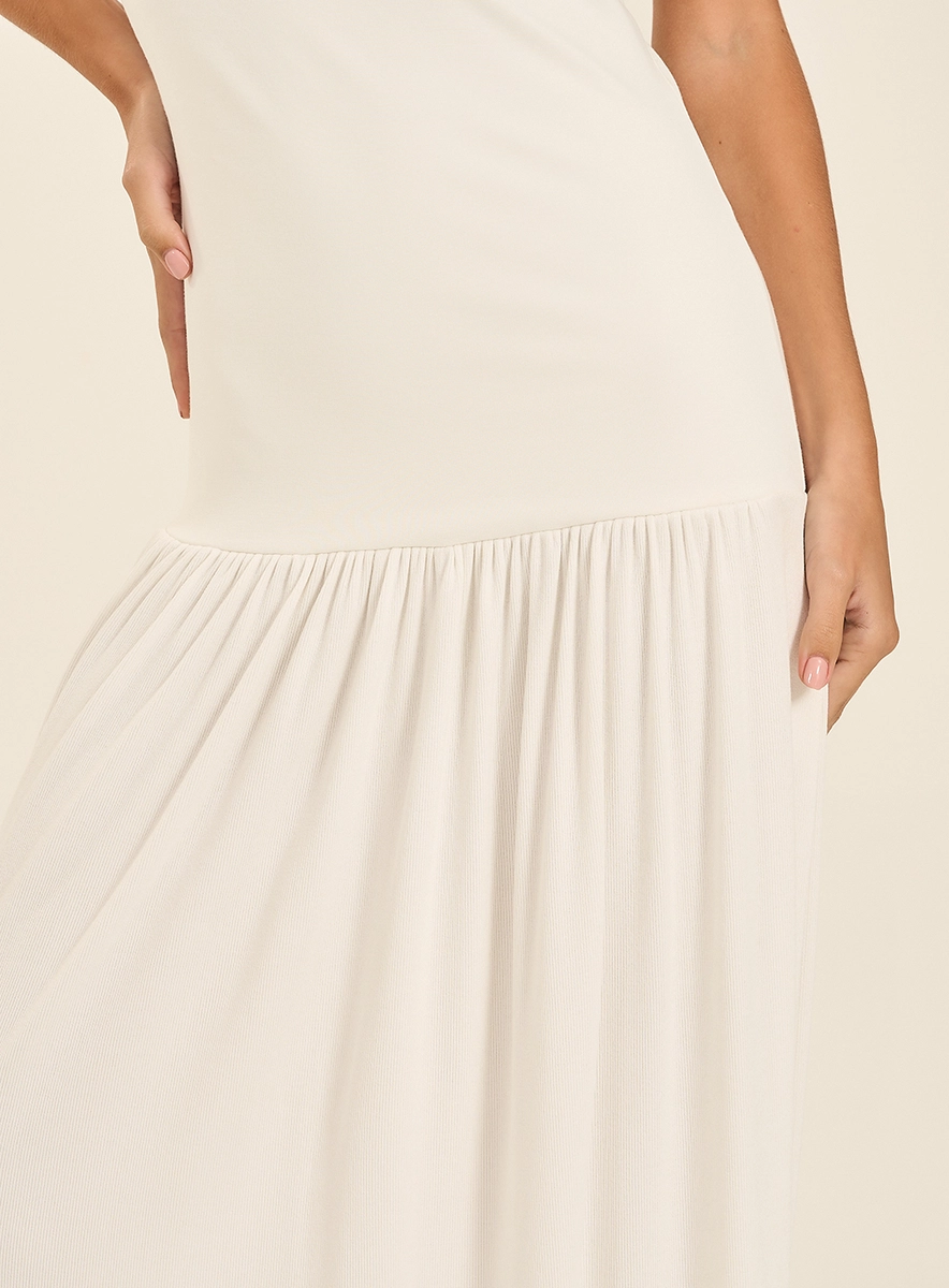 Vestido Feminino Fluido - Basic Comfort Off Shell Souisy