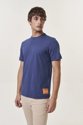 Camiseta Masculina Regular Básica