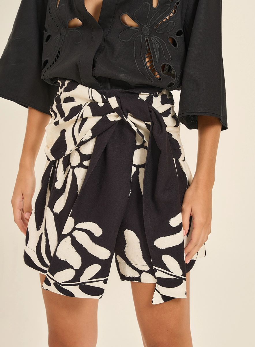 Short Estampado Com Amarração Transpassada Estampados Souisy