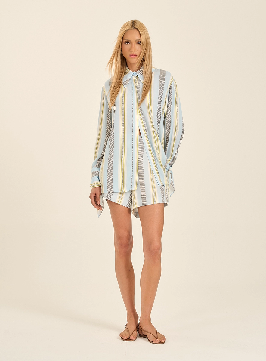 Camisa Longa Estampada E Detalhe De Amarração Estampados Souisy