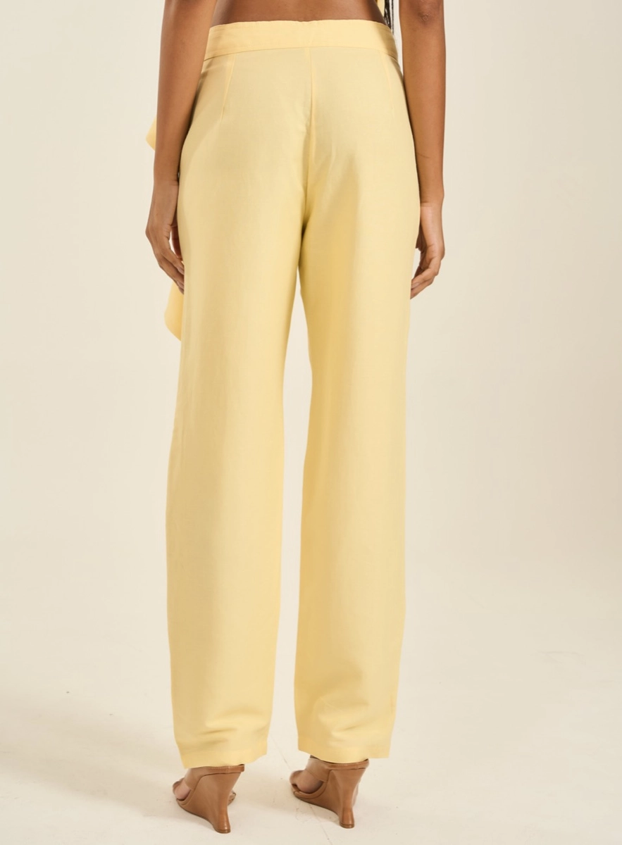 Conjunto De Alfaiataria Com Blazer E Calça Amarelo Souisy