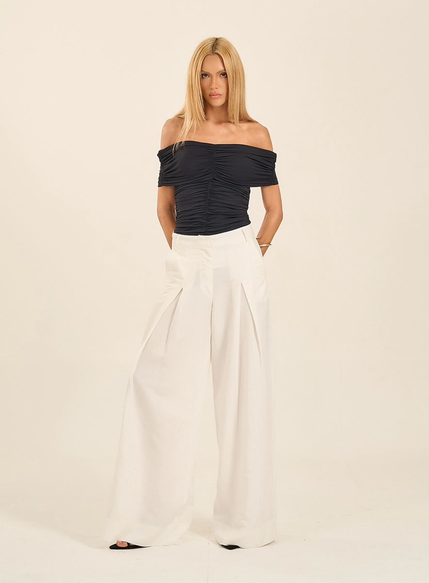 Calça Feminina Pantalona Com Pregas Off Shell Souisy