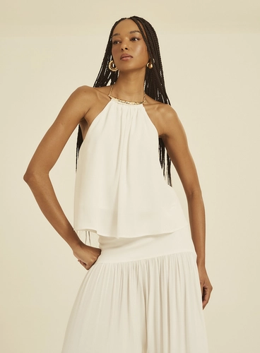Blusa Halter Neck Fluido Com Detalhe Metálico