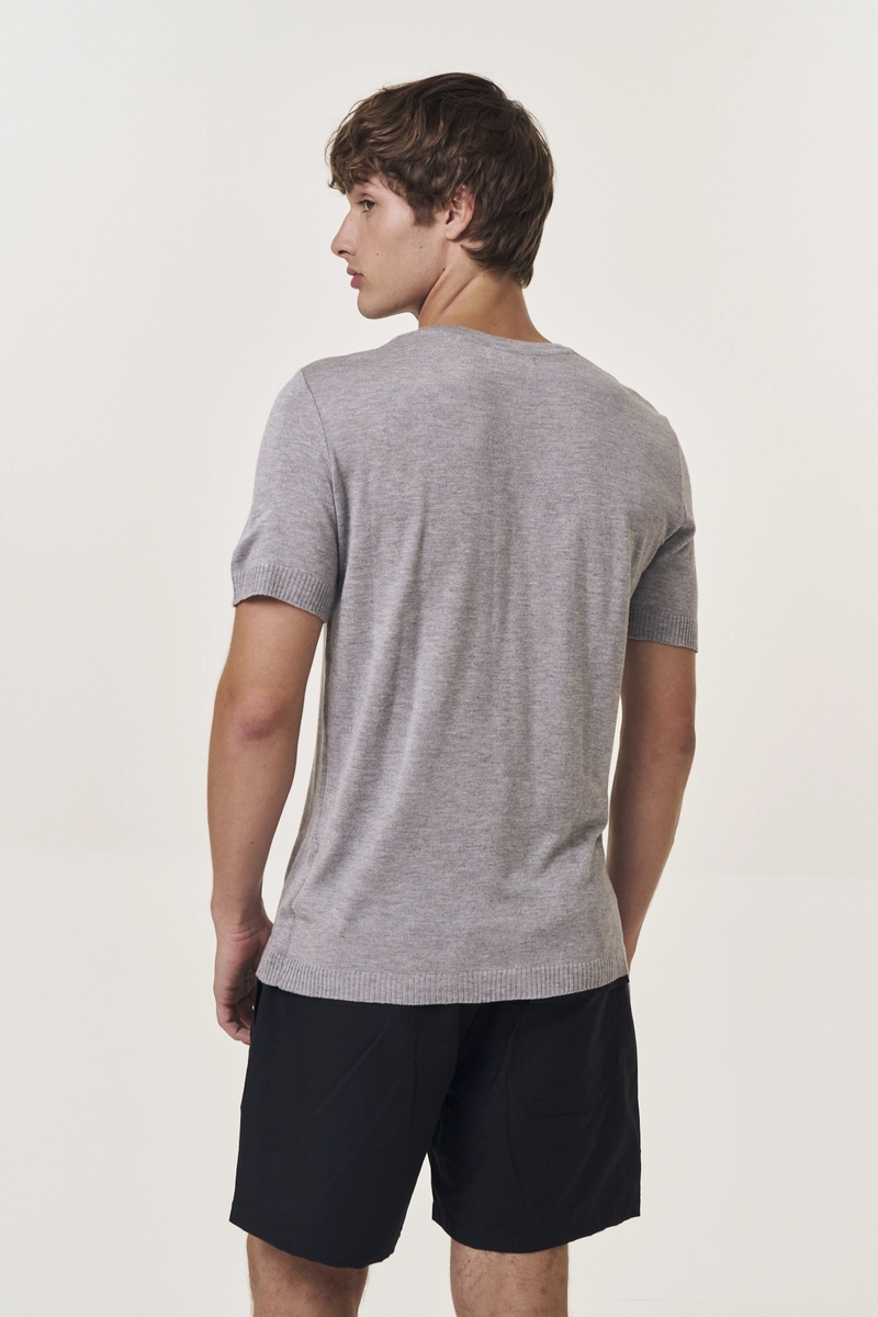 Camiseta Masculina Tricô Regular Cinza Replay